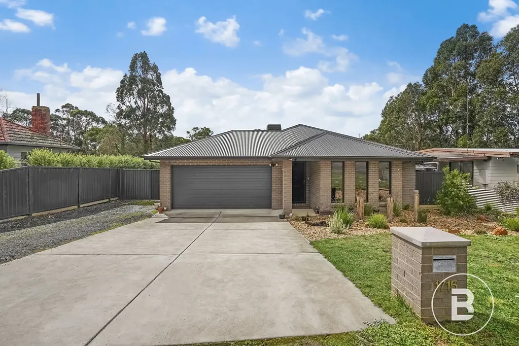 Mount Helen 4房  THREE-YEAR-OLD FOUR-BEDROOM HOME WITH SIDE ACCESS.