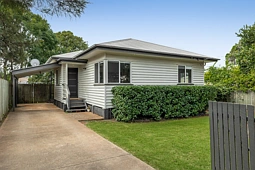 13 Elizabeth Street, South Toowoomba