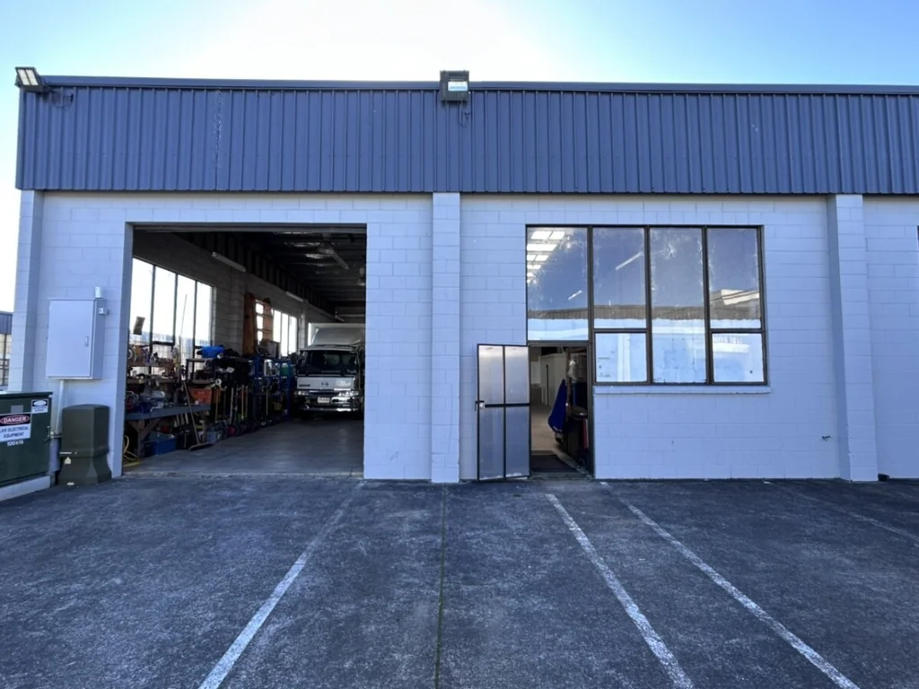 Henderson  Well Presented Corner Unit Available