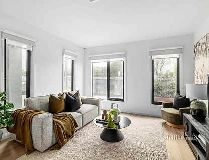 603 Warrigal Road, Bentleigh East, VIC 3165, 3房, 2浴, Townhouse