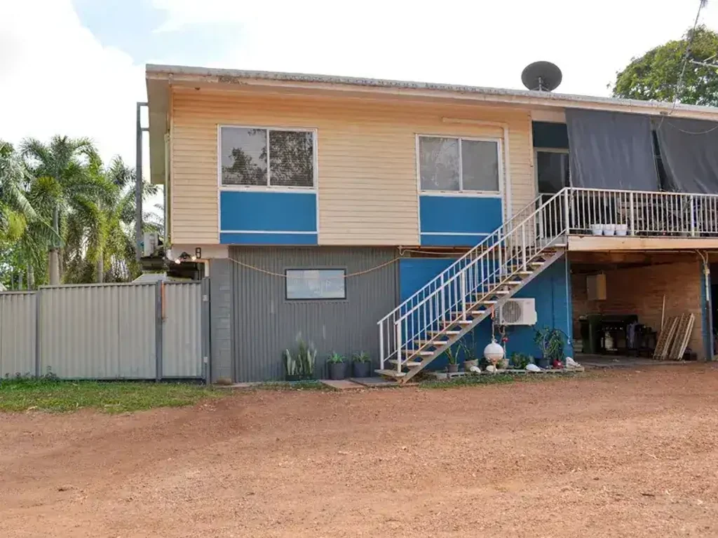 Trunding 2બેડરૂમ NEATY AND TIDY 2 BEDROOM UNIT IN TRUNDING