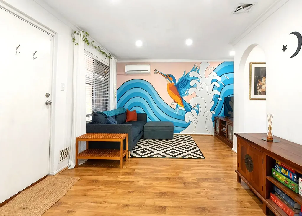 Osborne Park 2Kwarto THE MOST VIBRANT, COLOURFUL VILLA IN ALL OF HAMILTON STREET