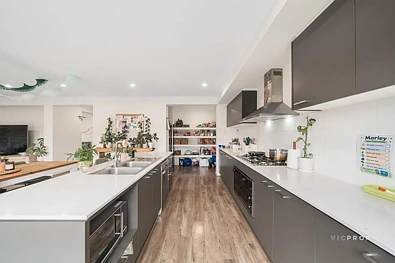 45 Medallion Boulevard, Tarneit, VIC 3029, 5 phòng ngủ, 3 phòng tắm, House