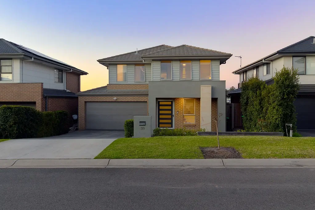 Box Hill 4 Bedroom Welcome to 33 Ceres