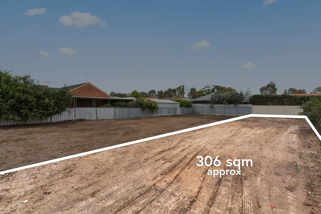 Glenelg North Prime Coastal Opportunity – Build Your Dream Home!