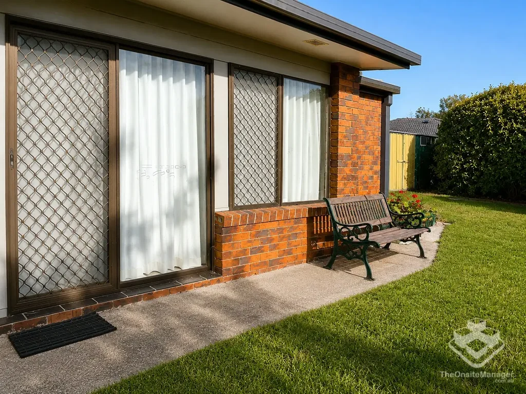 Spacious Granny Flat in heart of Carindale