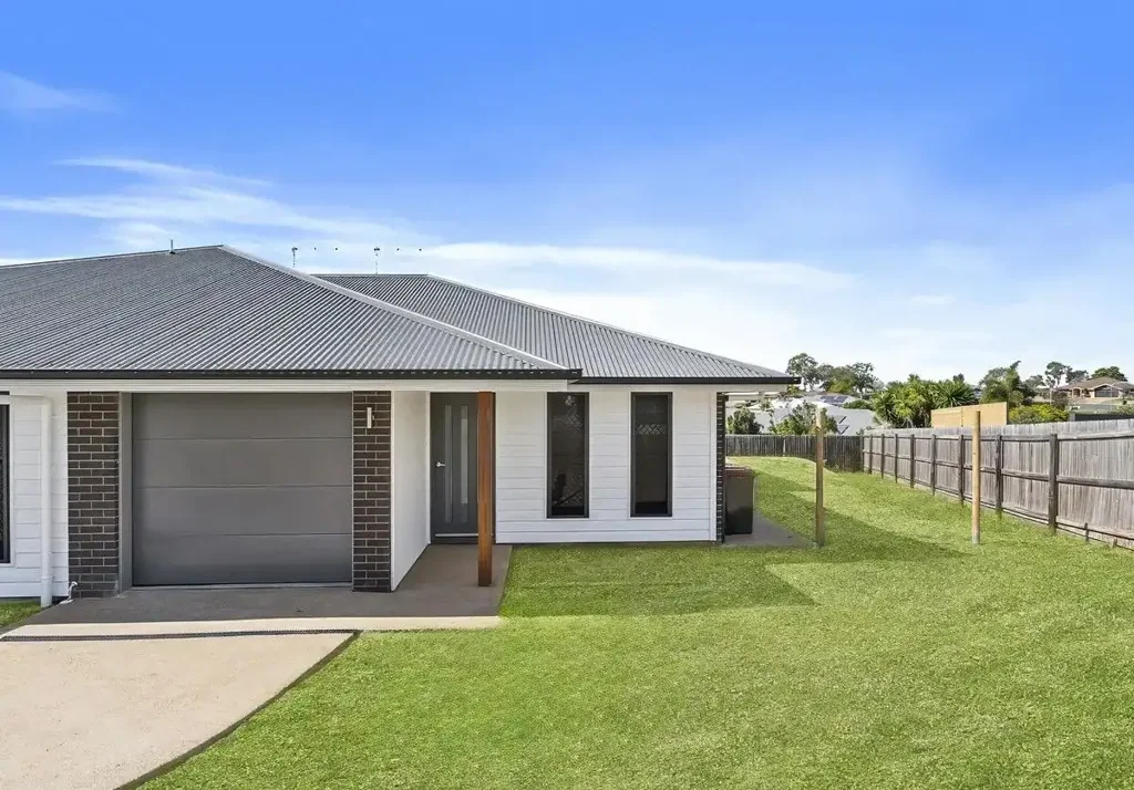 Modern Duplex in Gracemere
