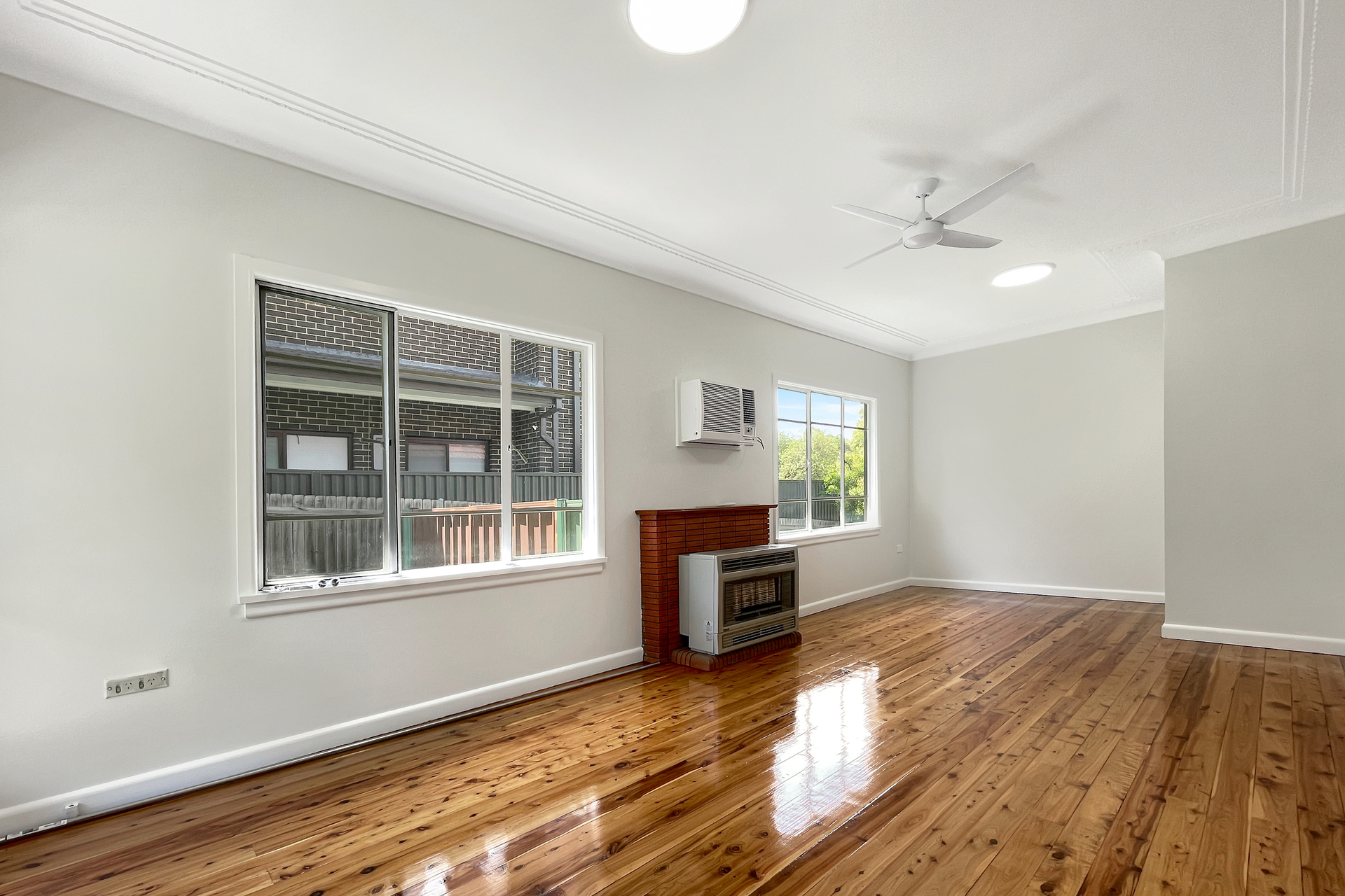 24 CHUDLEIGH ST, RYDALMERE NSW 2116, 0部屋, 0バスルーム, House