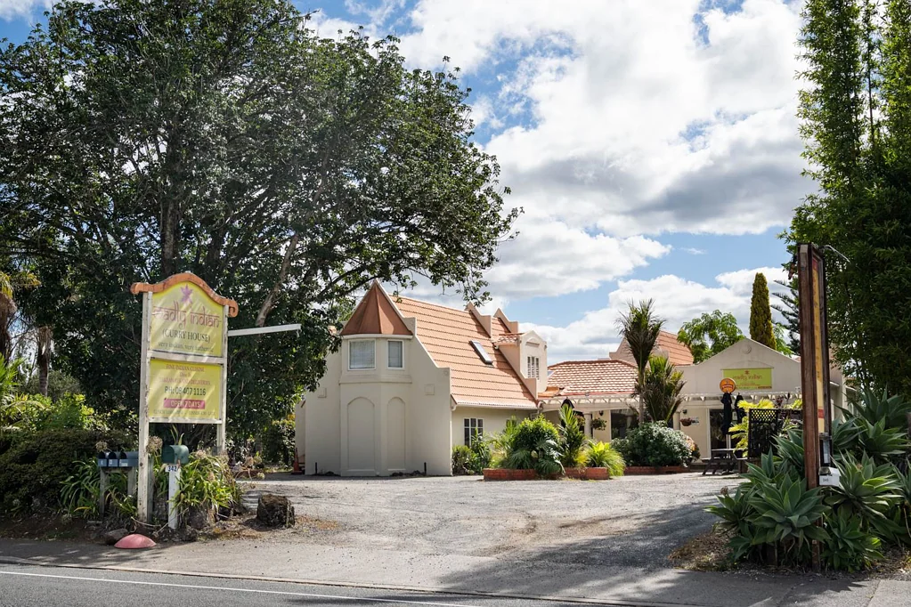 Kerikeri 5房  GROSS RETURN: $146,000 pa