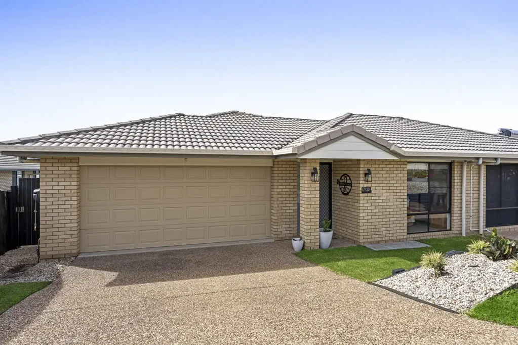 Glenvale 3 Slaapkamer Lovingly Cared For & Ready to Enjoy!