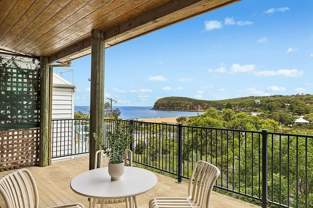 131 Copacabana Drive, Copacabana, NSW 2251