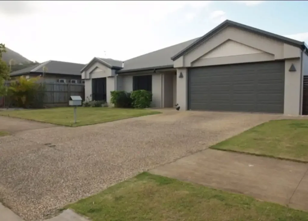 SPACIOUS FAMILY HOME IN PRIME LOCATION