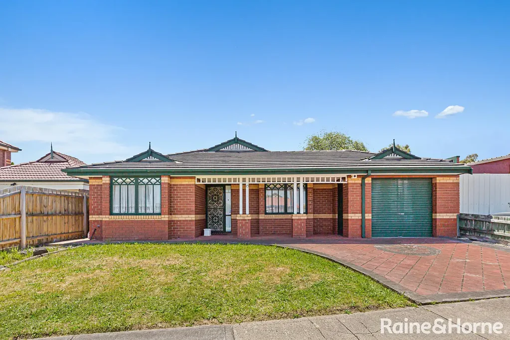 13 Manley Avenue, Roxburgh Park, VIC 3064