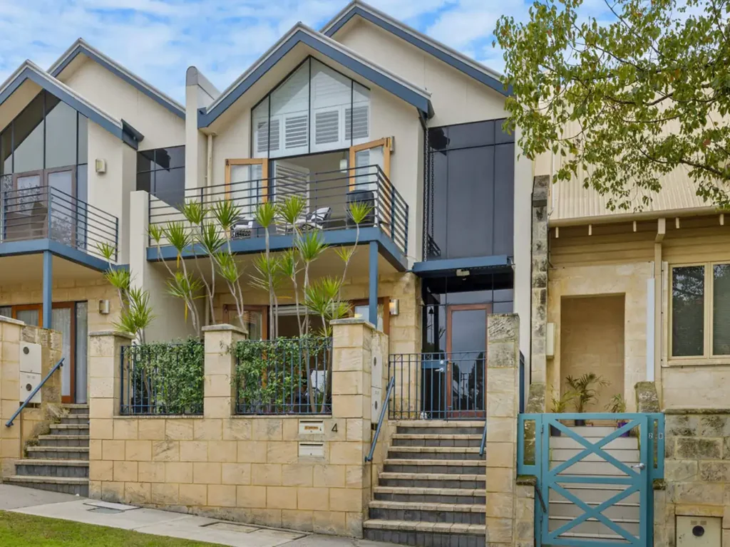 4 Constitution Street, East Perth, WA 6004