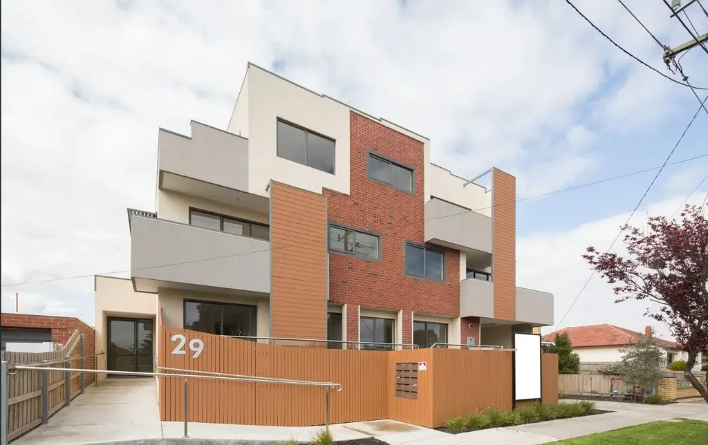 Springvale 2 Bedroom Great value Apartment in Springvale