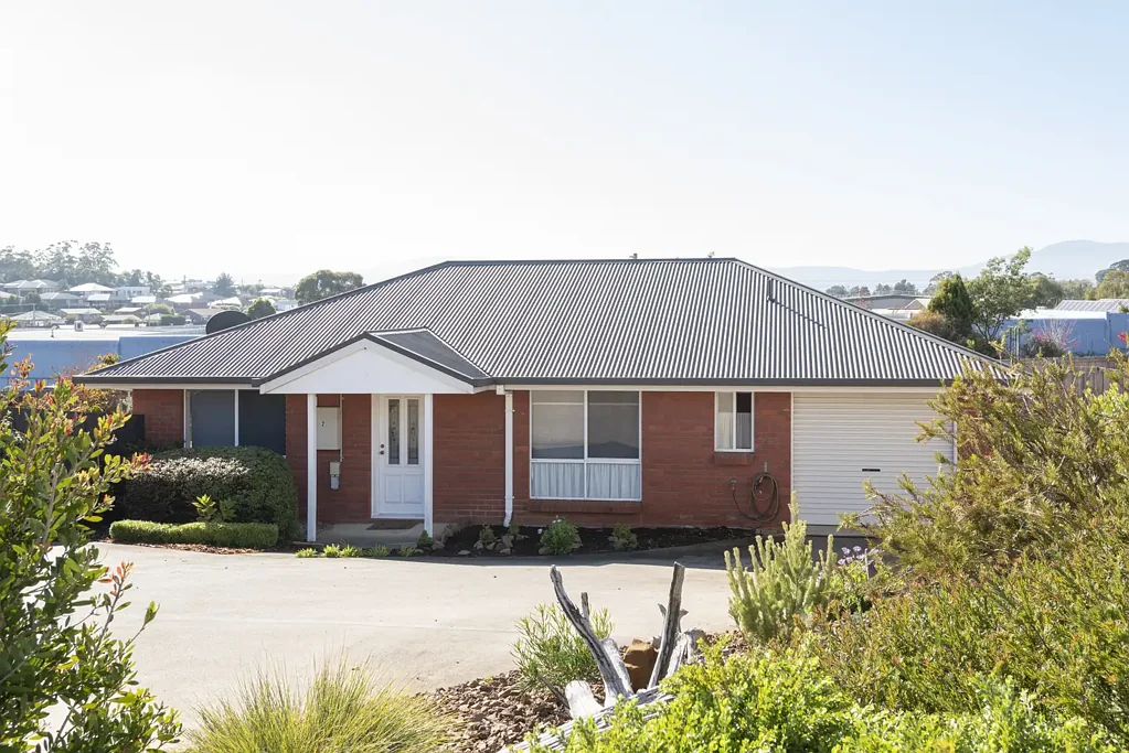 2/28 Lila Drive, Prospect, TAS 7250