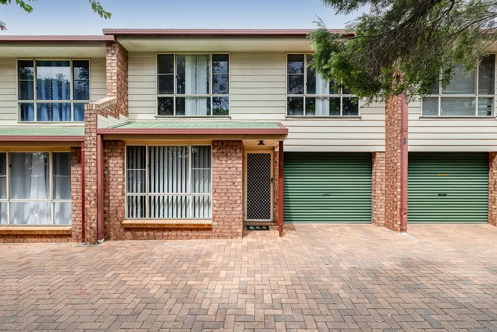3/355 Tor Street, Wilsonton, QLD 4350