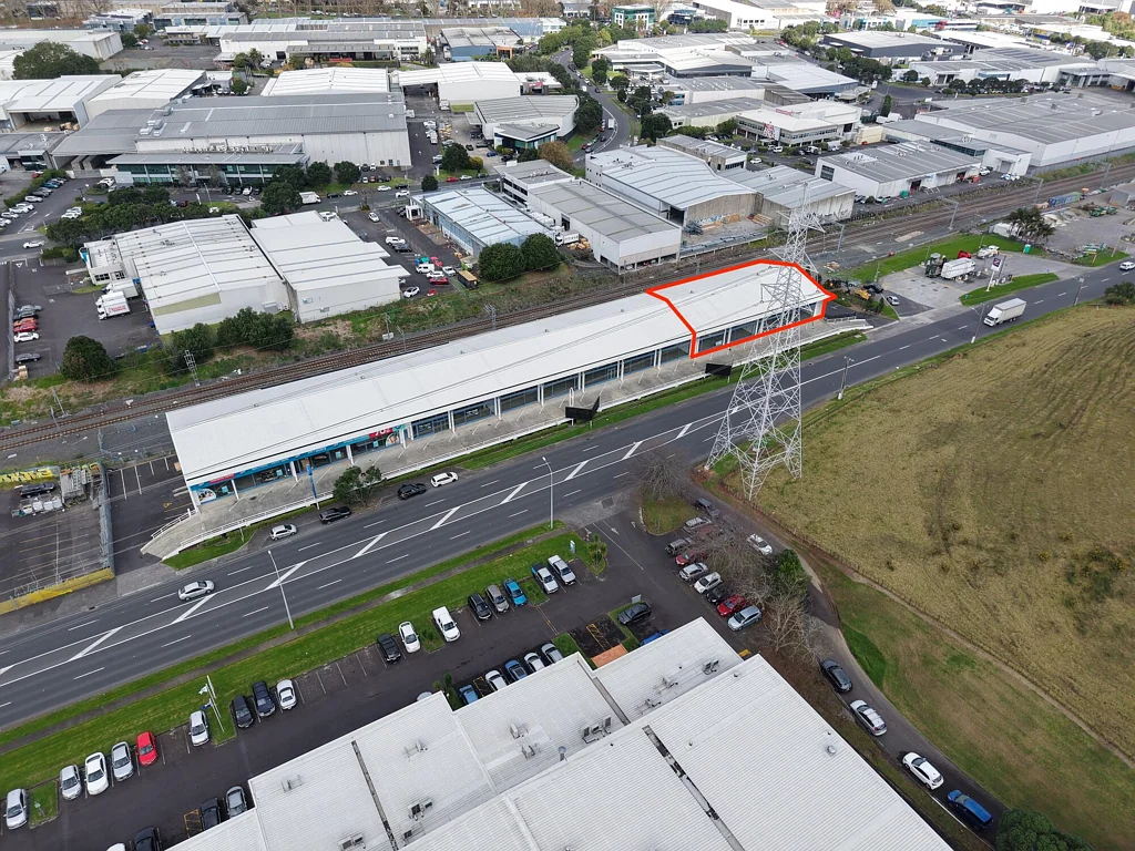 Mount Wellington High-profile opportunity - 850sqm