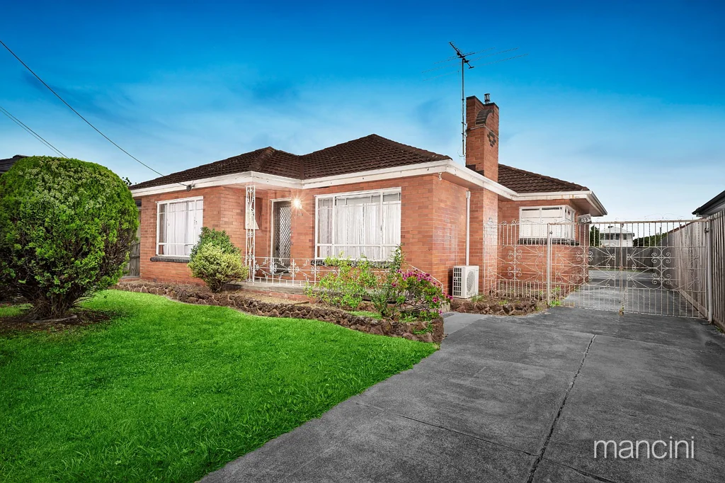 83 Fifth Avenue, Altona North, VIC 3025