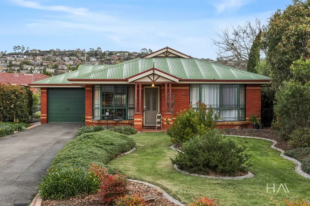 Riverside 2房  Immaculate Villa Unit, Perfect Downsizer Opportunity