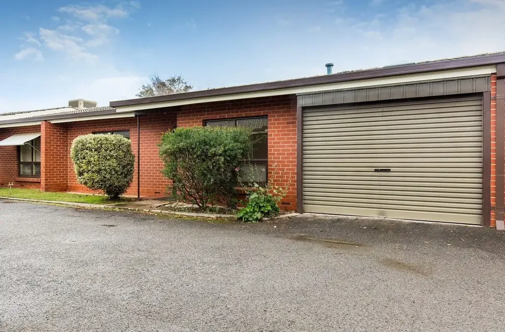 Stylish, Sunny & Superbly Located - Your Hidden Gem in Payneham South!