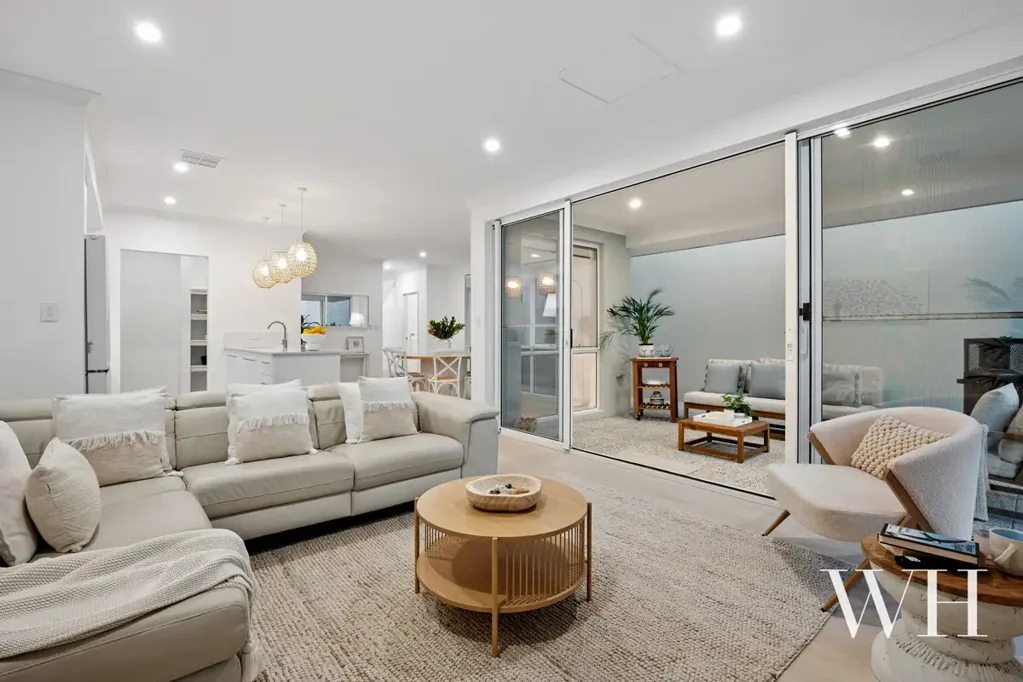 16 Imogene Street, North Coogee, WA 6163