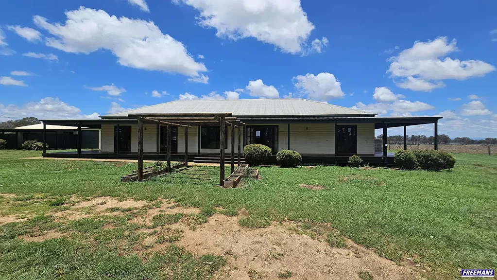 4 Bedroom Home + Granny Flat