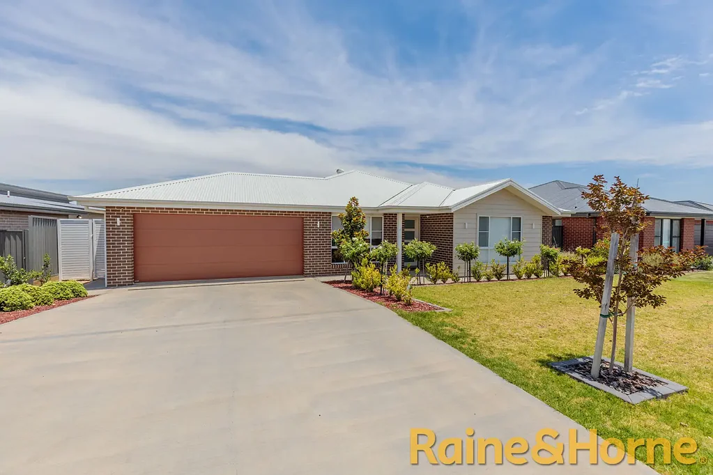 11 Freshwater Drive, Dubbo, NSW 2830