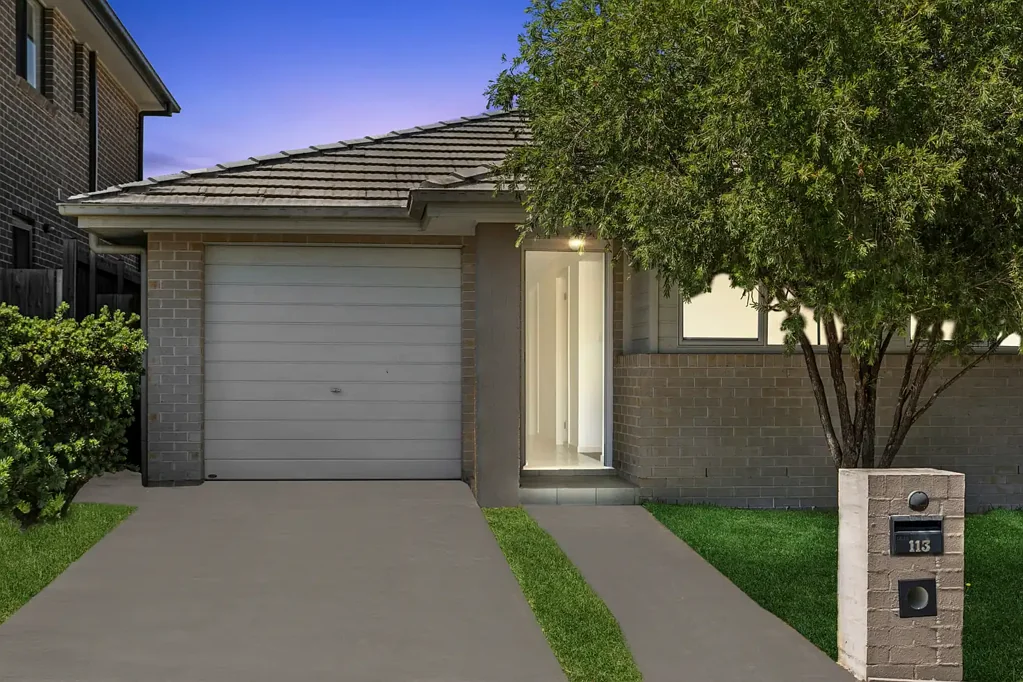 113 Ingleburn Gardens Drive, Bardia, NSW 2565