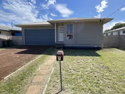 1 Charthom Place, Dalby