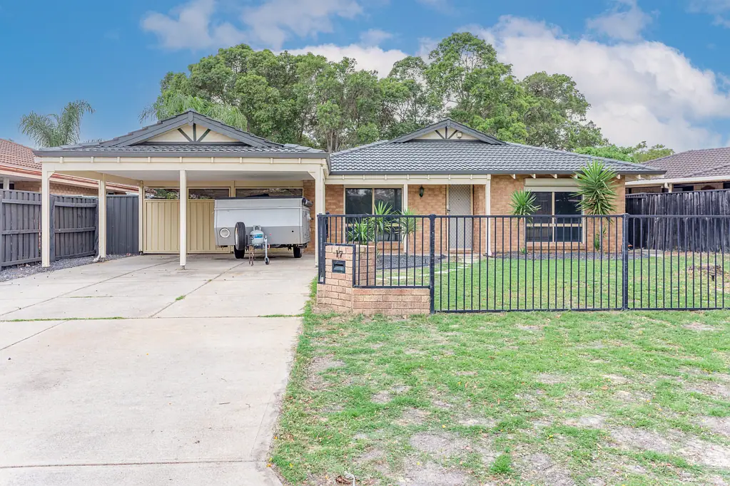 17 Simmental Vale, Stratton, WA 6056
