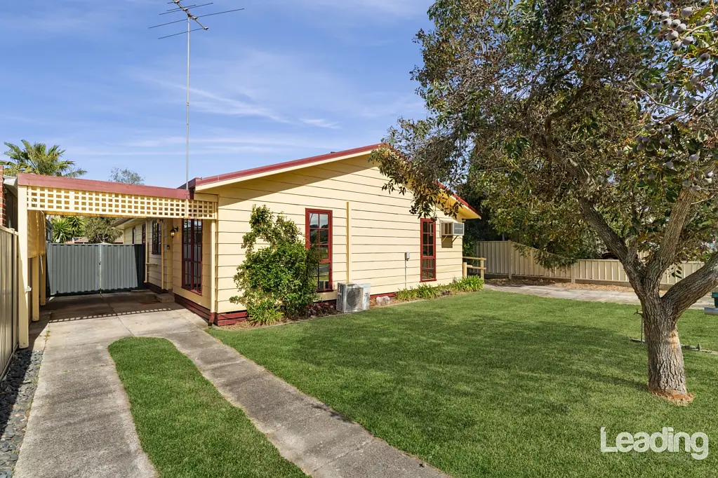 27 Calder Highway, Diggers Rest, VIC 3427