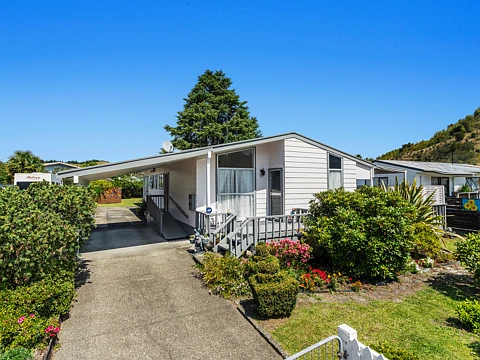 Kawerau 3房  Charming, Well-Maintained Home on Popular Road
