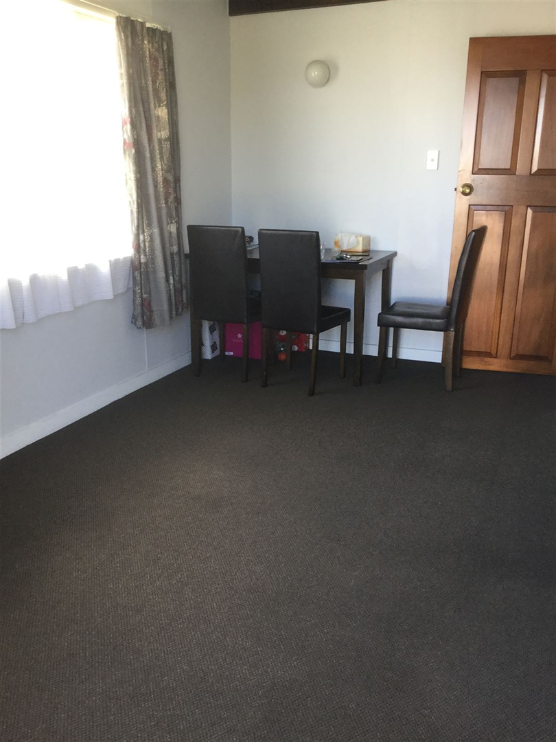 1/24 Holbrook Street, Blockhouse Bay, Auckland, 2 Kuwarto, 1 Banyo