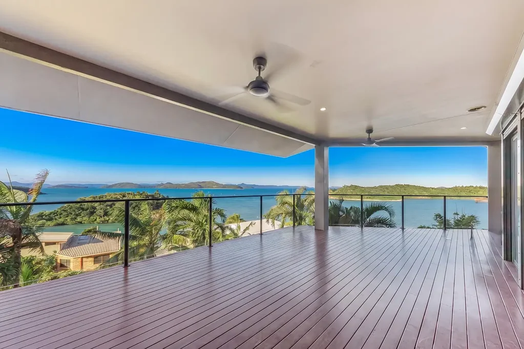 Shute Harbour 5房  Shute Harbour Spectacular Views - One Of The Best!
