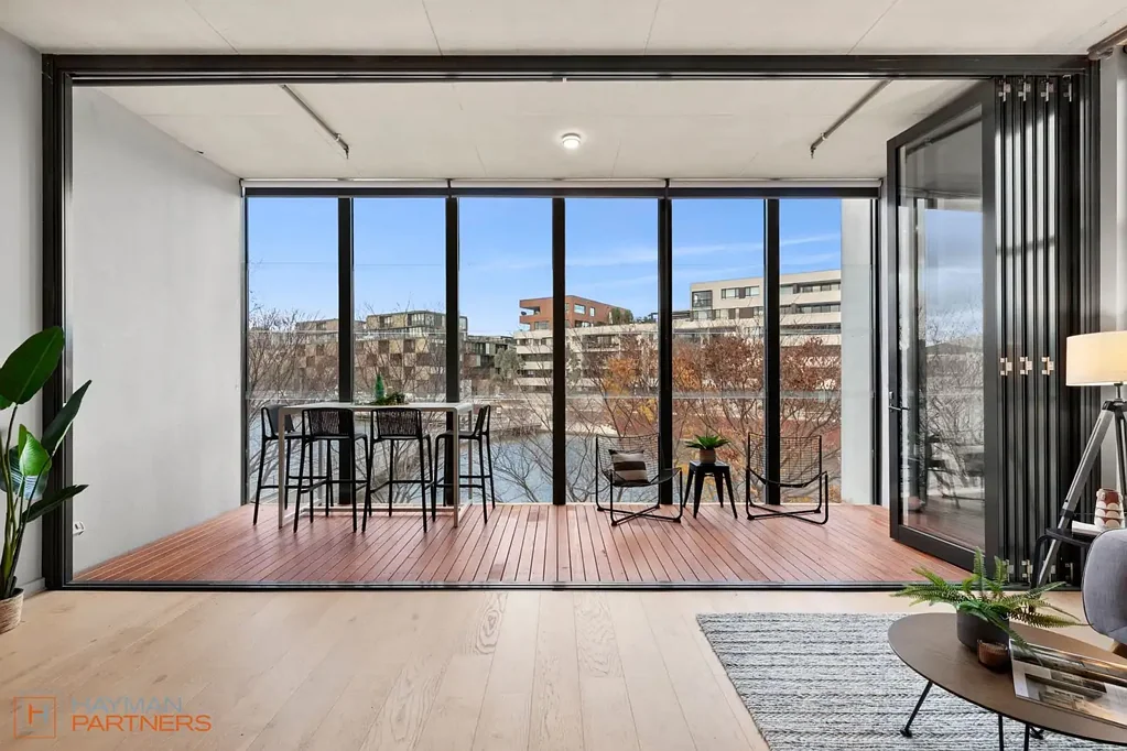 97/45 Eastlake Parade, Kingston, ACT 2604