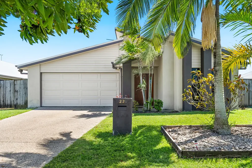 22 Galleon Circuit, Bucasia, QLD 4750