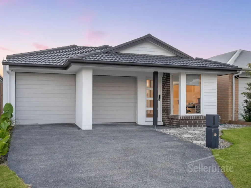 Bahrs Scrub 3 Bedroom No fuss living, within a sought-after neighbourhood