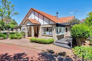 35C Wallace Drive, Clarks Beach, Franklin