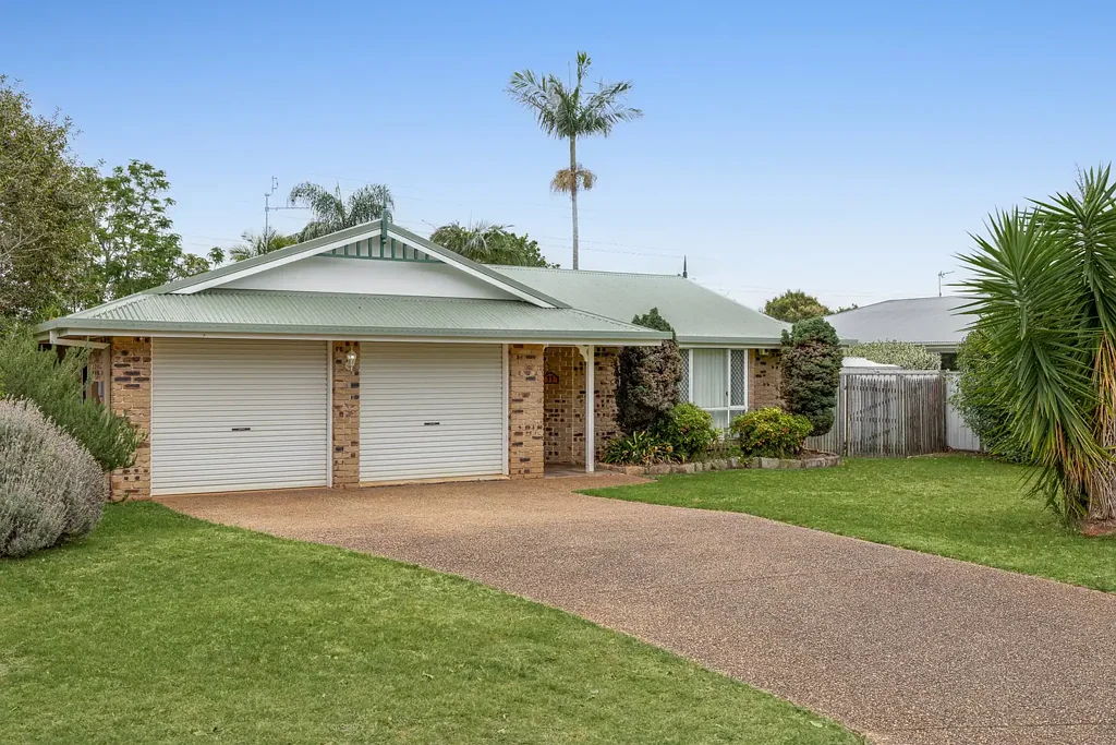 11 Emma Drive, Kearneys Spring, QLD 4350