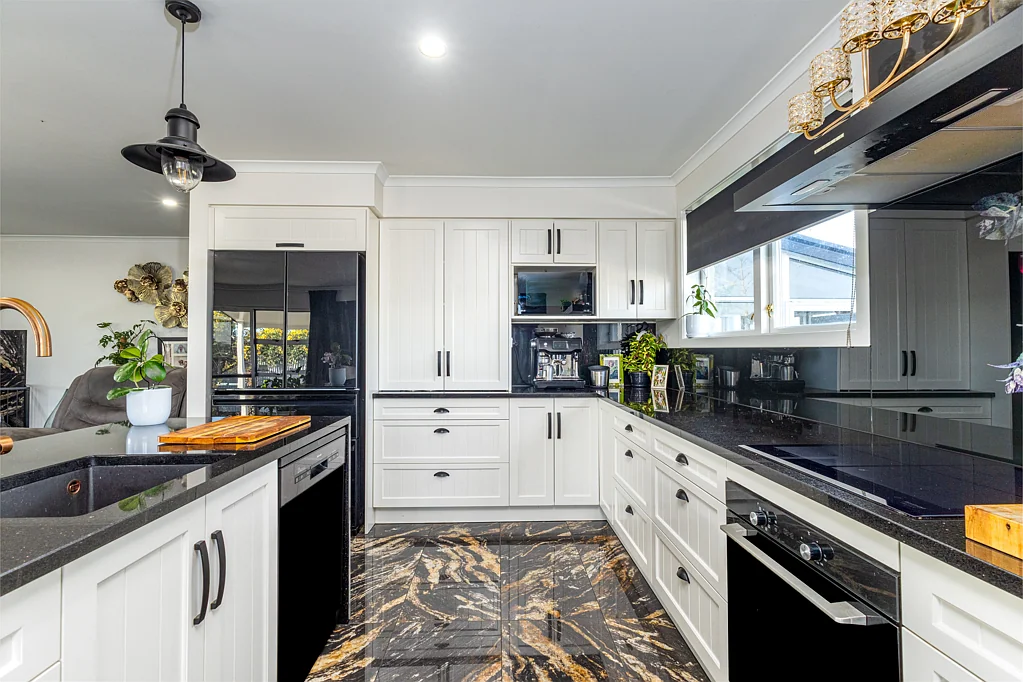 Pleasant Point Built to stay but more land calls