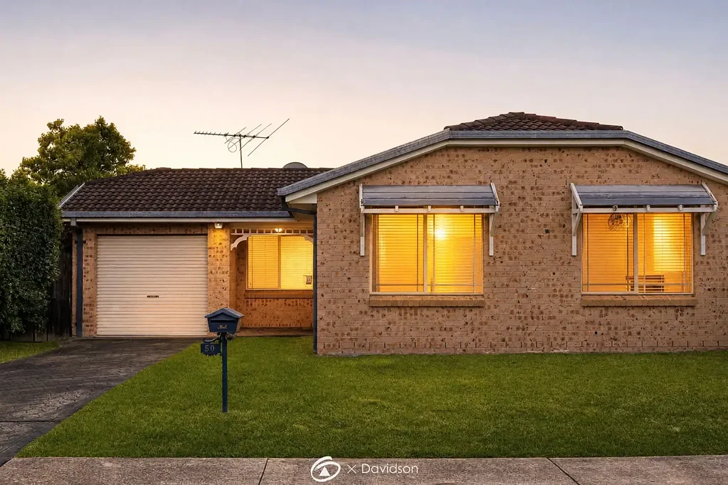 Prestons 3 Bedroom Gather. Unwind. Grow.