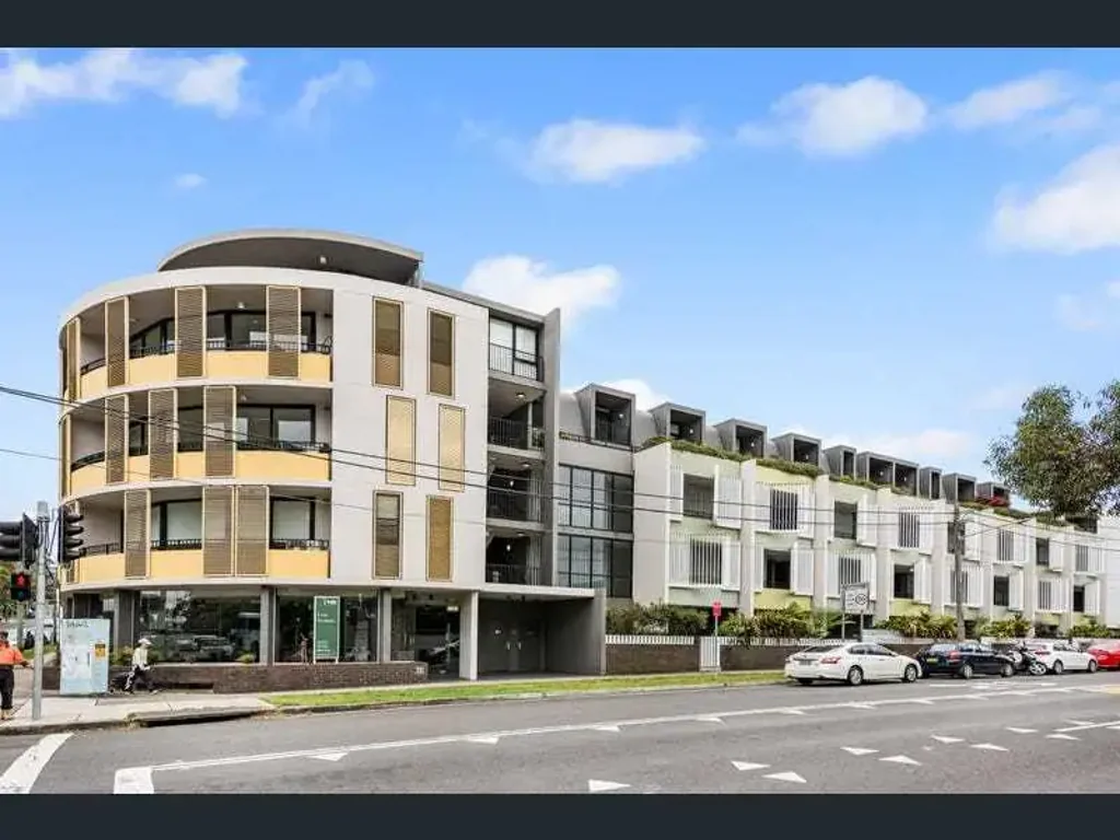 Modern and Stylish Two Bedroom Apartment with Ducted Air-conditioning