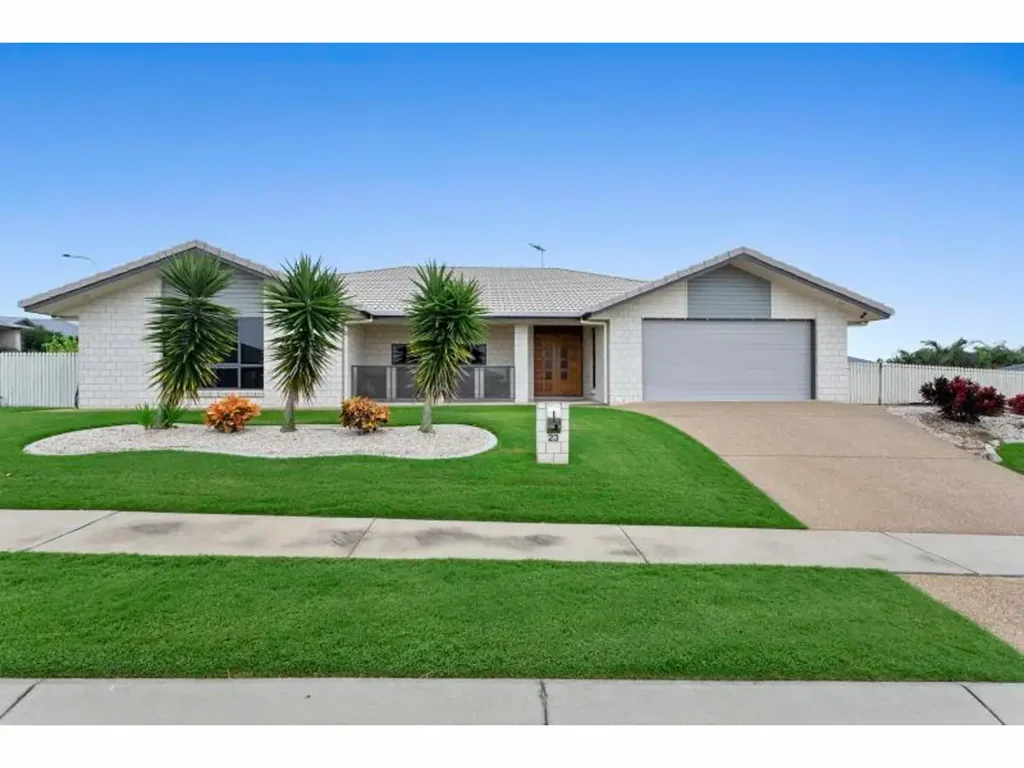MODERN FAMILY COMFORT MEETS SPACE, STYLE & CONVENIENCE