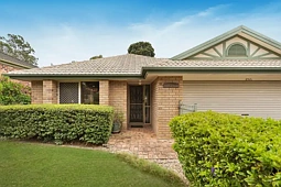 120 Serrata Cct, Forest Lake
