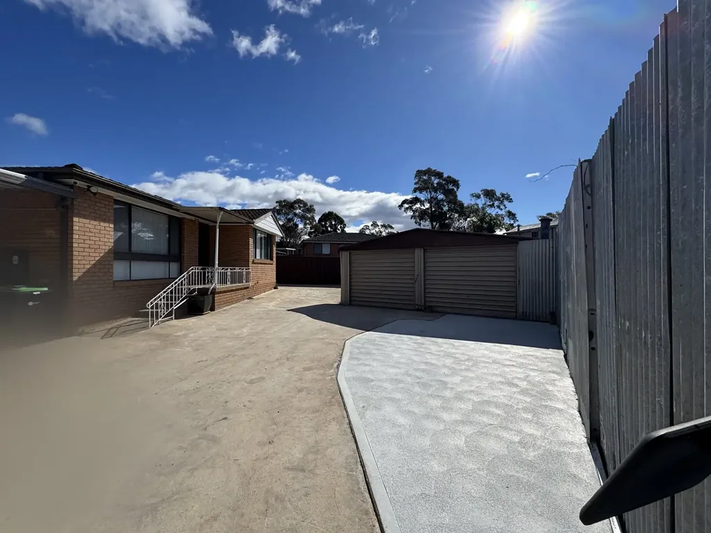 Well appointed family home!
