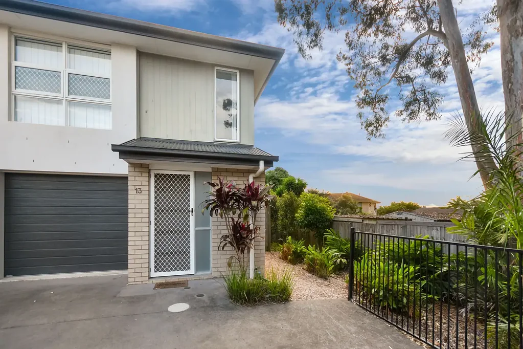 Modern townhouse in the heart of Burpengary!