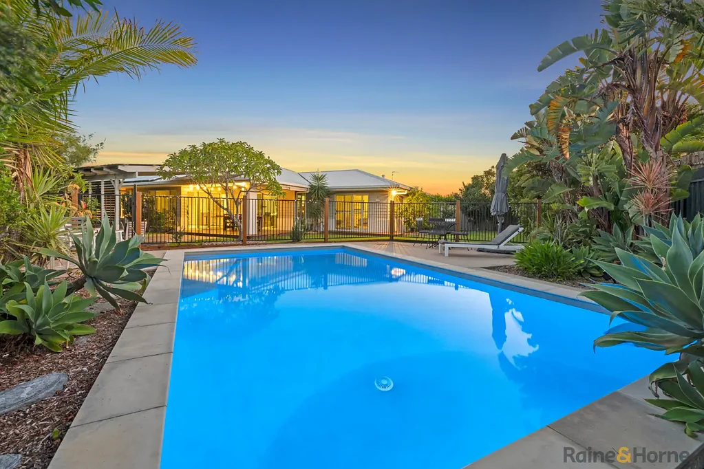 14 Hassett Drive, Pottsville, NSW 2489