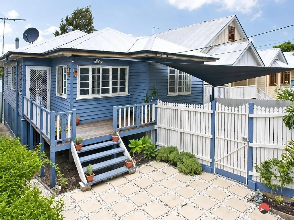 Central and Family Friendly Home