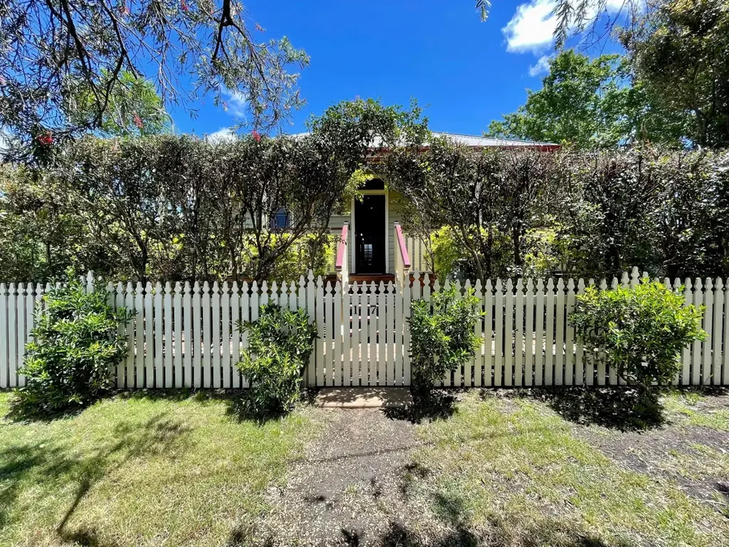 17 Harris Street, Cessnock, NSW 2325